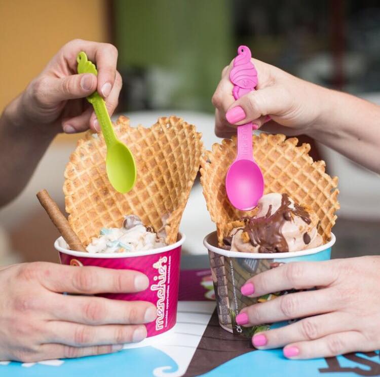 Menchies Frozen yoghurt ice cream