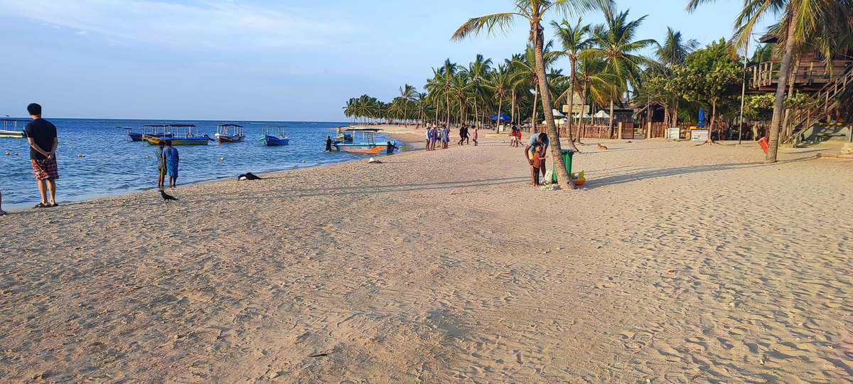 The pasikuda beach view