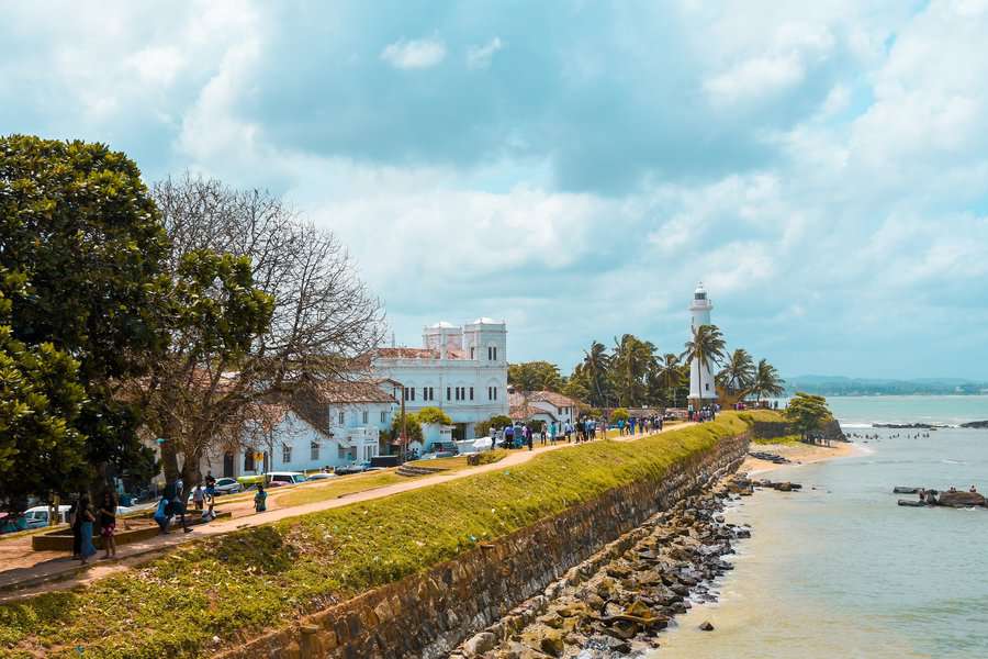 Galle lighthouse and Meeran mosque view