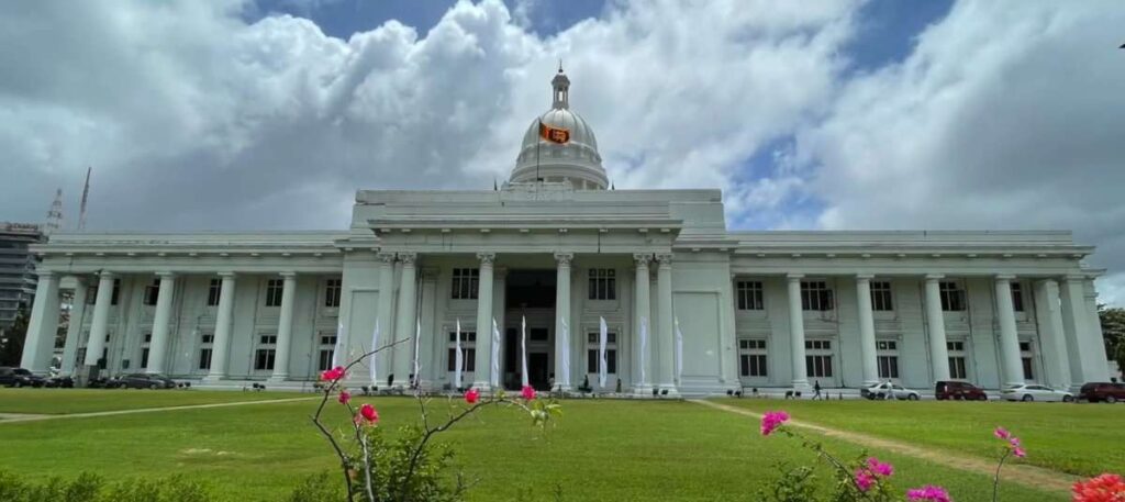 Amazing front view of Town Hall Colombo