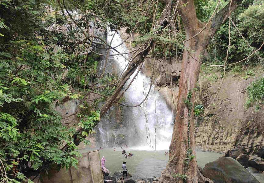 Ellawala water fall