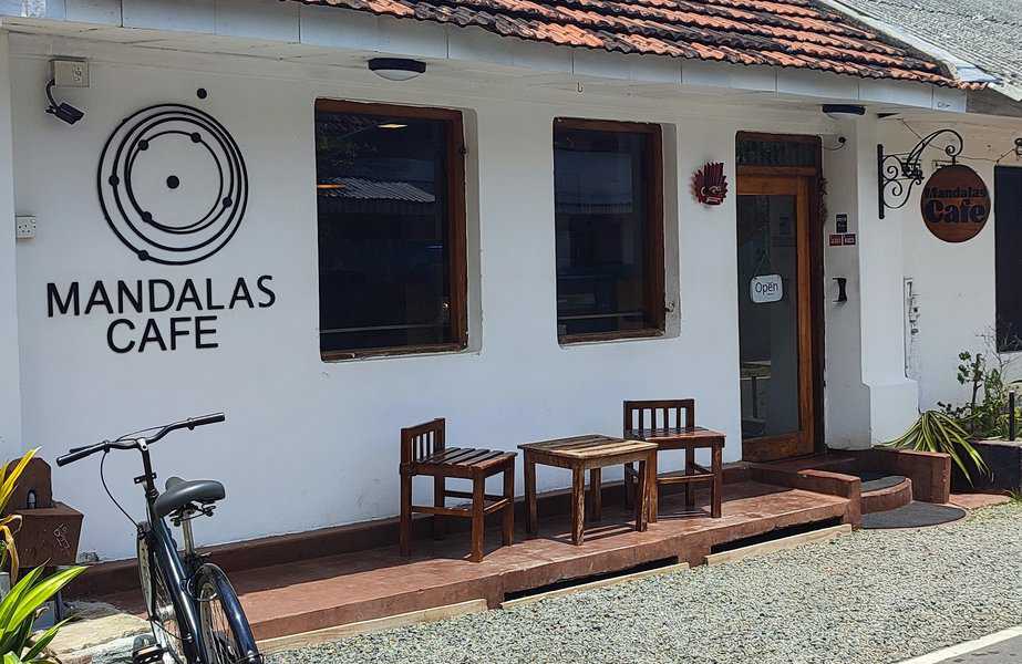 Mandalas cafe at Batticaloa