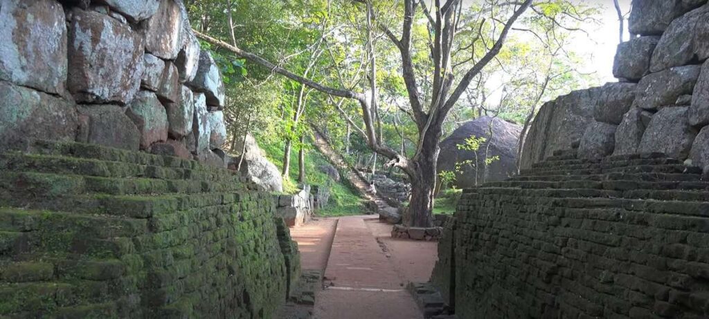 Sigiriya Rock photos