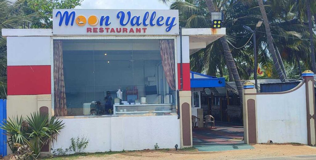 Moon valley Restaurant Located at Kattankudy beach