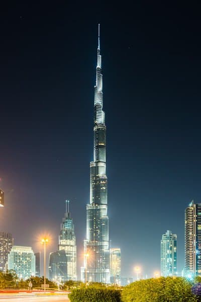 The night view of Burj Khalifa Dubai